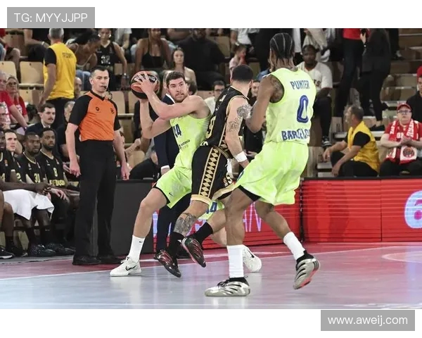 密尔沃基雄鹿新赛季阵容深度与冠军竞争力全面解析