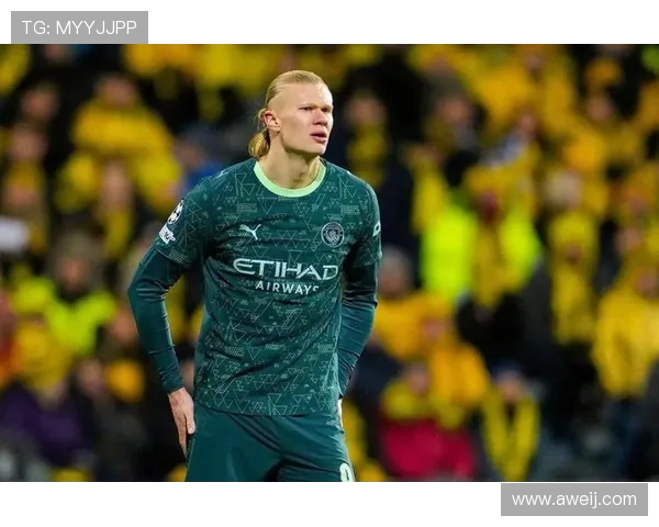 哈兰德的崛起:从天才少年到足球世界的超级巨星之路 哈兰德的崛起:从天才少年到足球世界的超级巨星之路