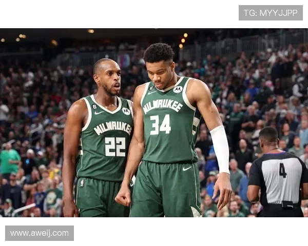 字母哥队全场精彩回放见证篮球巨星的巅峰对决与精彩瞬间